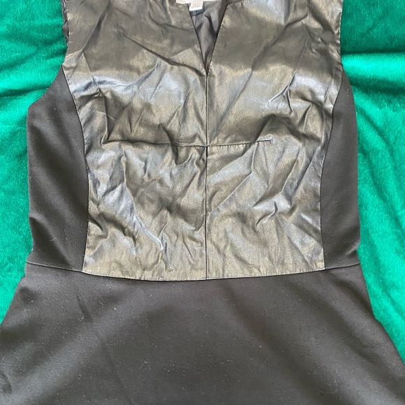 Like new,worn just once - Picture 4 of 5